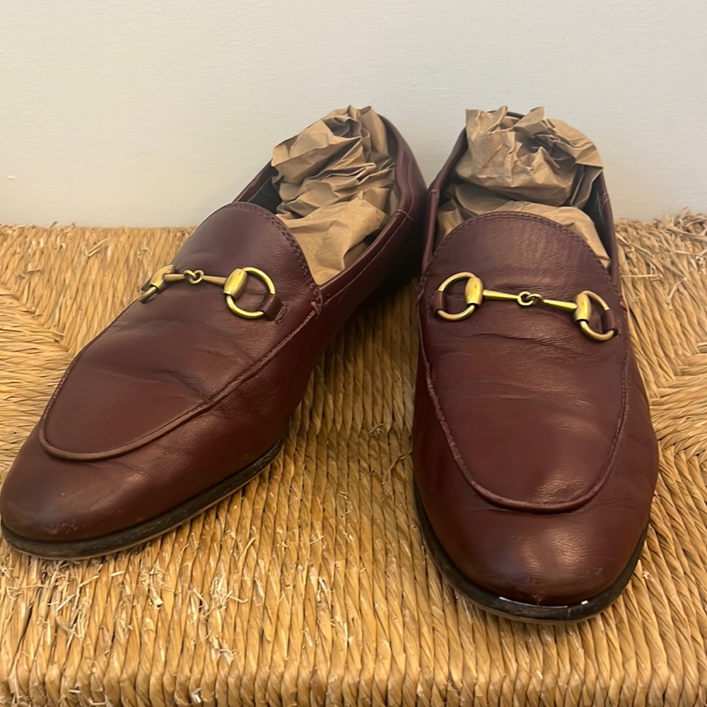 Gucci Brown Leather Horsebit Loafers with Gold Hardware - Picture 2 of 6